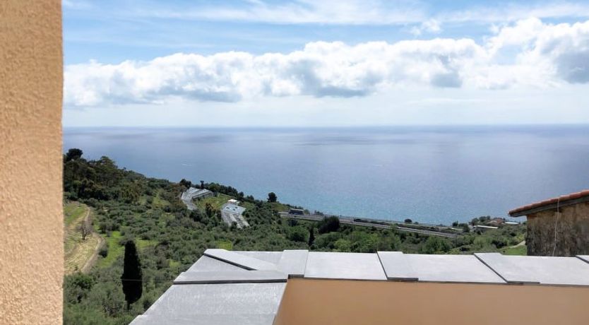 Photo of Francesca (SLR212)