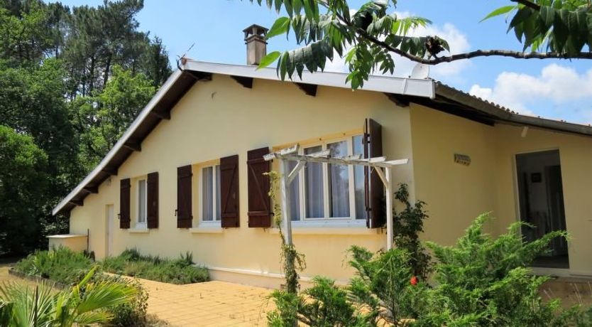 Photo of Les Hirondelles