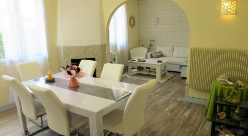 Photo of Les Hirondelles