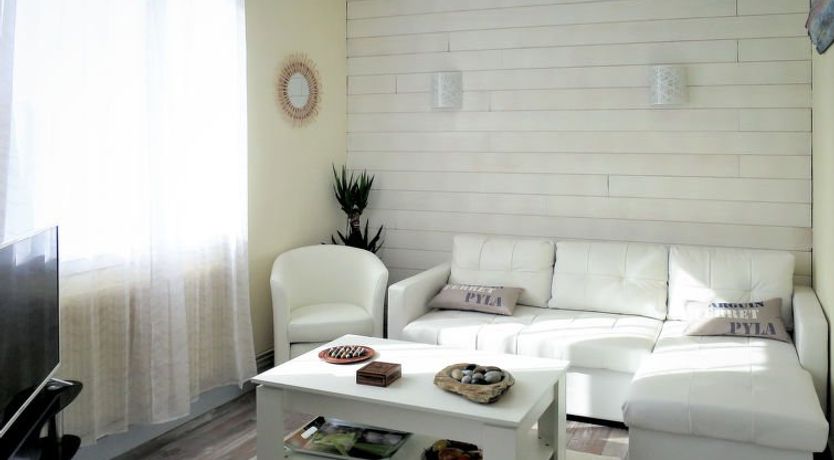 Photo of Les Hirondelles