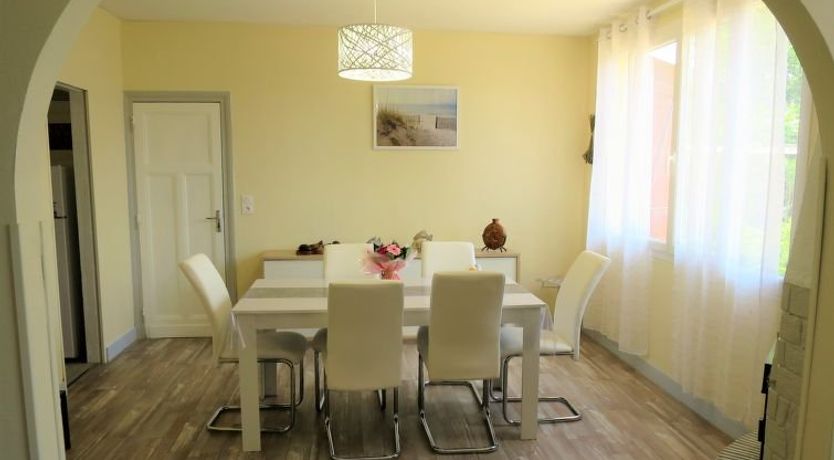 Photo of Les Hirondelles