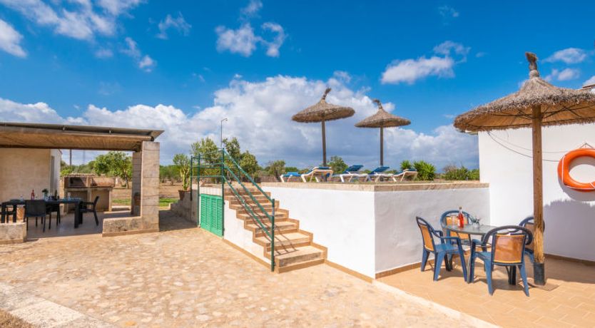 Photo of Son Ulari Petit