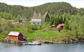 Photo of Nystølen (FJH657)