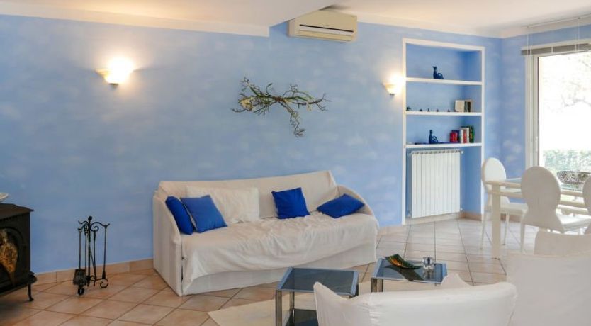 Photo of Alberto B Villa 2