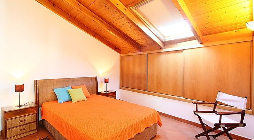 Photo of Rua 5 de Outubro