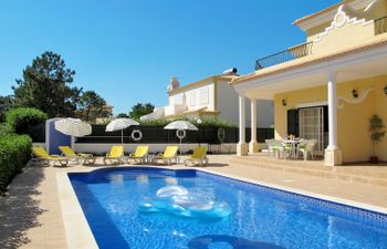 Vila Sol Holiday Home