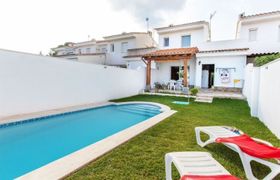Montalt I Holiday Home