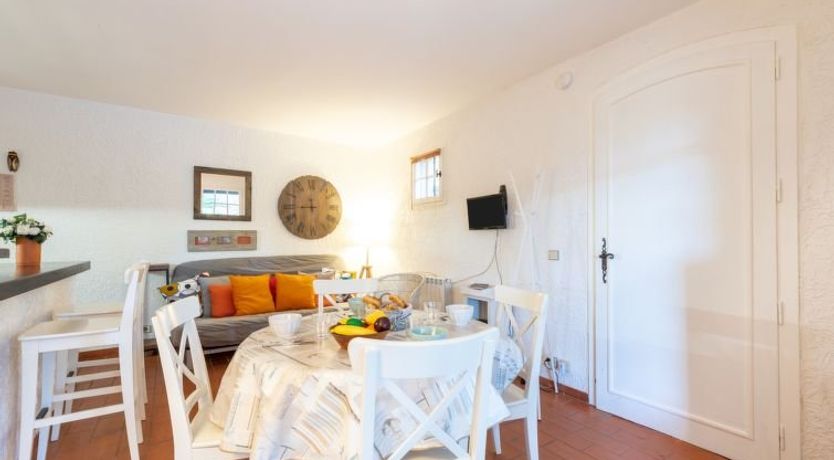 Photo of Les Mas de Gigaro Apartment 2