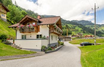Haus Toferer Holiday Home