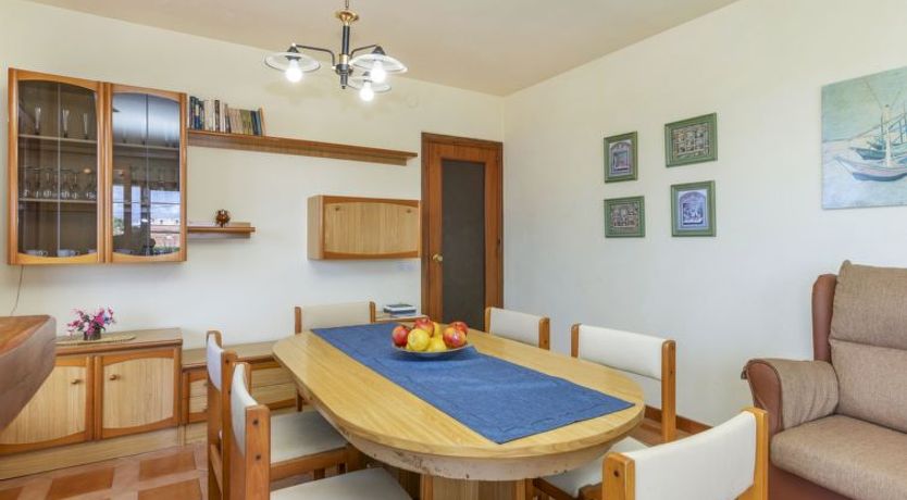 Photo of Tres Olivos