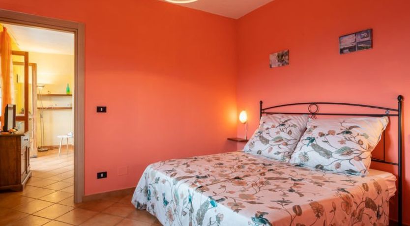 Photo of Mimosa (VLO200)