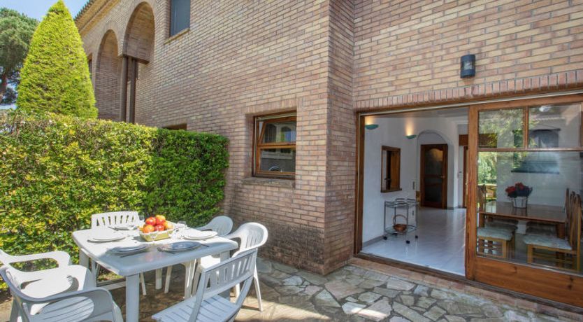 Photo of Club Holiday Home 3