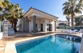 Gaviota 16 Holiday Home