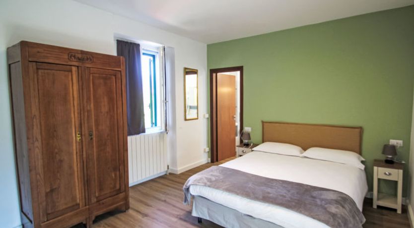 Photo of Tiffany Apartment 5