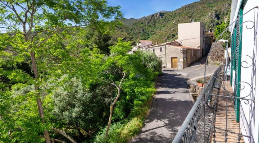 Photo of La Rectoria