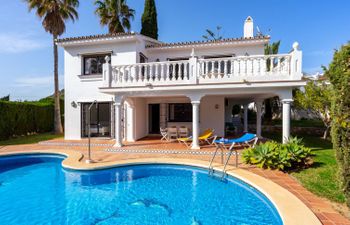 Querida Villa