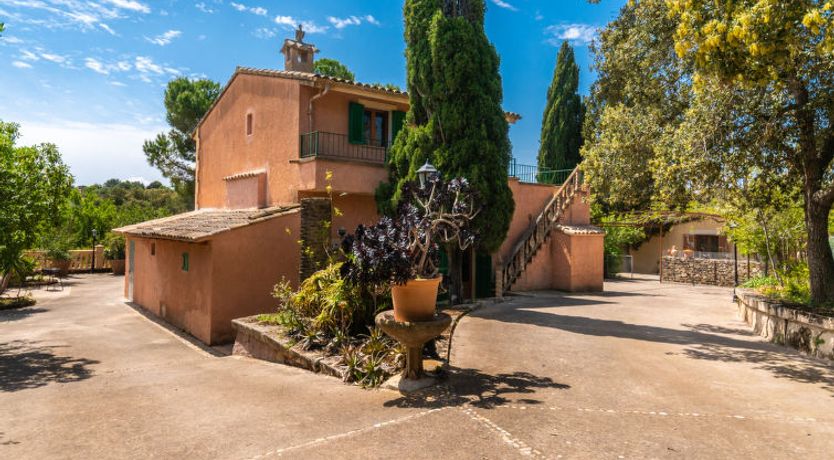 Photo of Capella Rubi