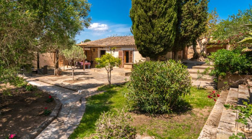 Photo of Capella Rubi