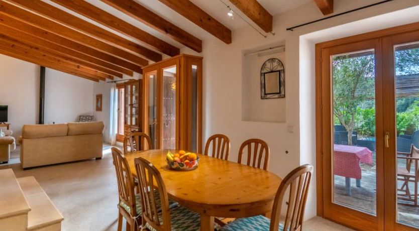 Photo of Capella Rubi