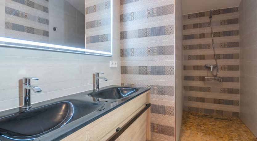 Photo of Capella Rubi