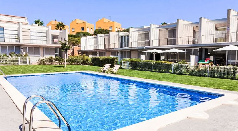 Photo of Estrella Holiday Home 2