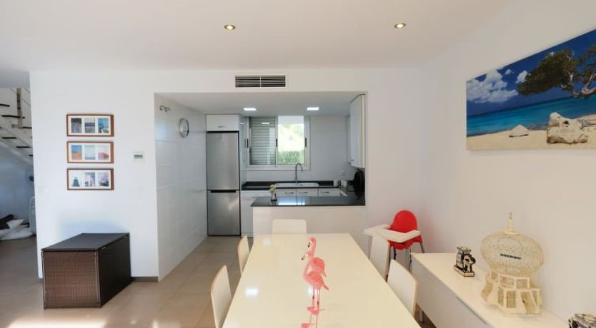 Photo of Estrella Holiday Home 2