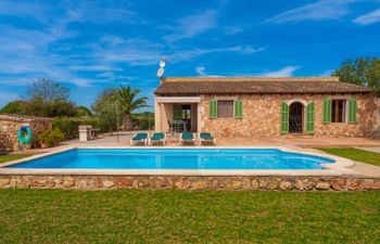 Marineta (LAR216) Holiday Home