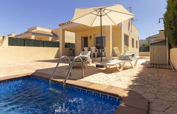 Flamenc 1 Holiday Home