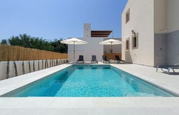 Es Trenc Pool-Beach House Villa