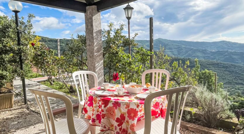 Photo of Giglio (VLO205) Apartment 6