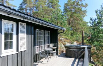 Evabu (SOW069) Holiday Home