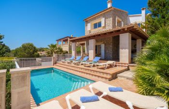 Cala Mesquida Holiday Home