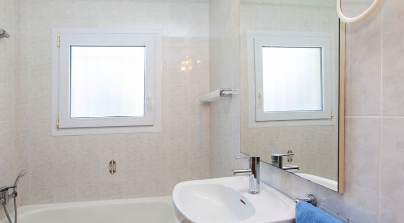 Photo of Mas Companys