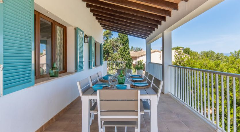 Photo of Son Granada