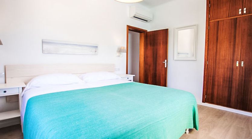 Photo of Son Granada