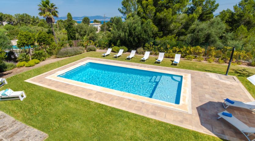 Photo of Son Granada