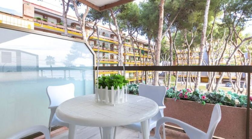 Photo of Els Pins Cyclamen Apartment 2