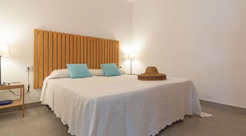 Photo of Els Pins Cyclamen Apartment 2