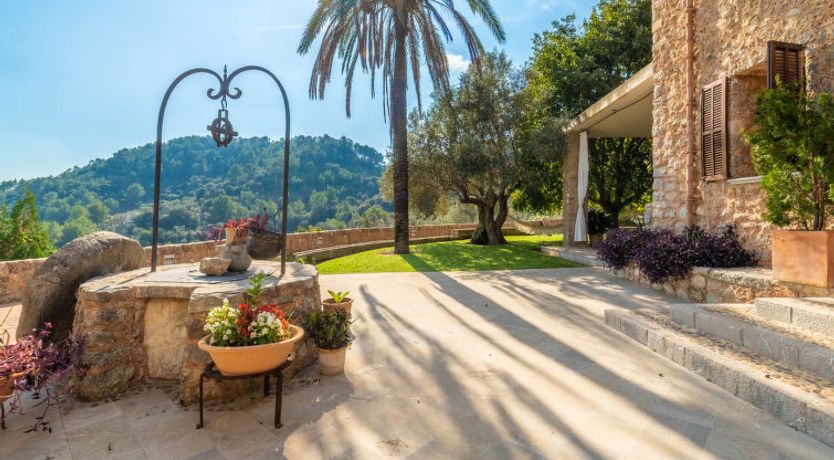 Photo of Santa Llucia