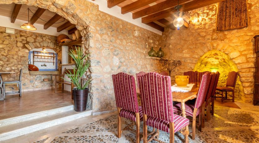 Photo of Santa Llucia