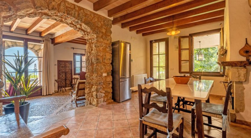 Photo of Santa Llucia