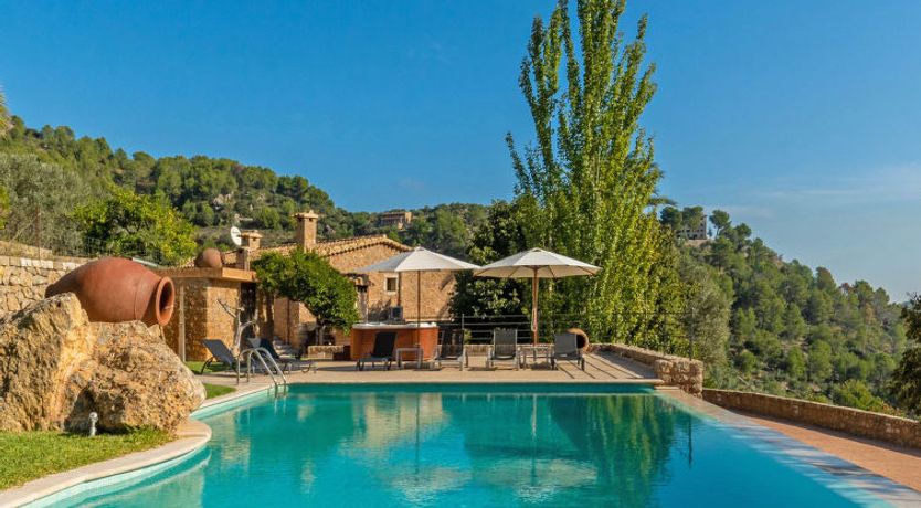 Photo of Santa Llucia