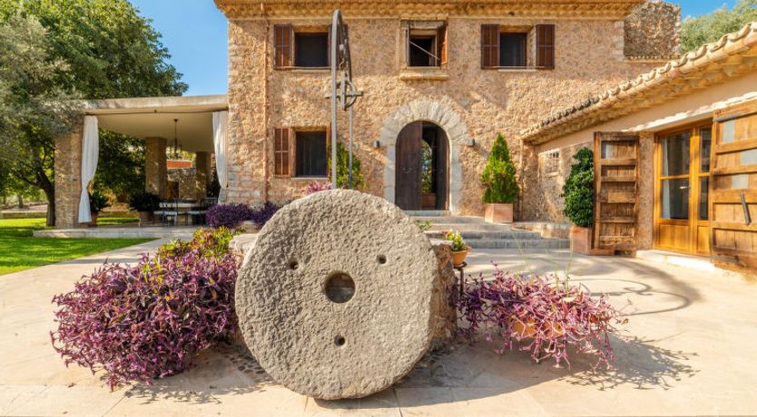 Photo of Santa Llucia