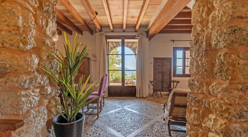 Photo of Santa Llucia