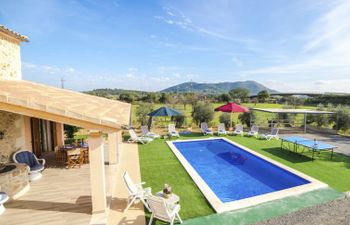 Can Blancos Holiday Home