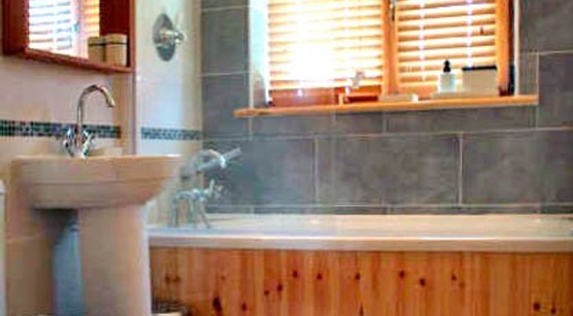 Photo of Lough Cluhir Cottage