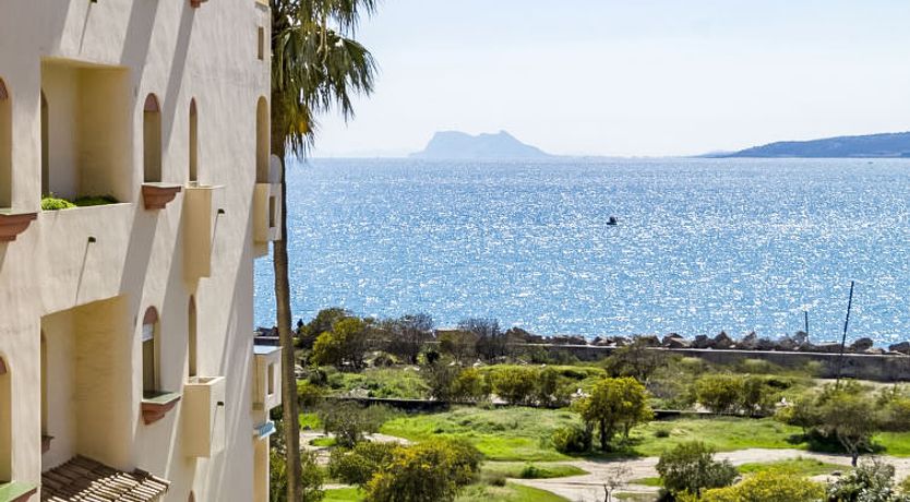 Photo of Marina Bay Apartment 2