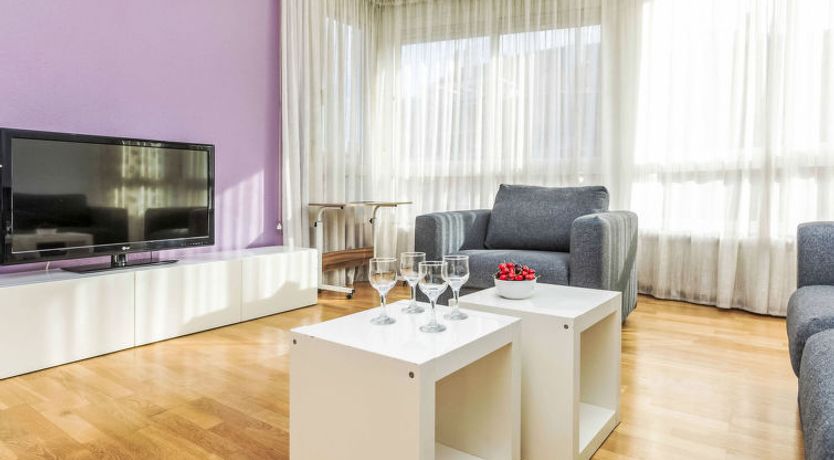 Photo of Sants-Les Corts Galileu