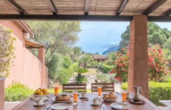 Dalila Holiday Home