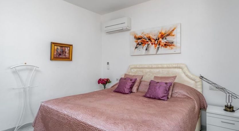 Photo of Villa Juna Villa 2